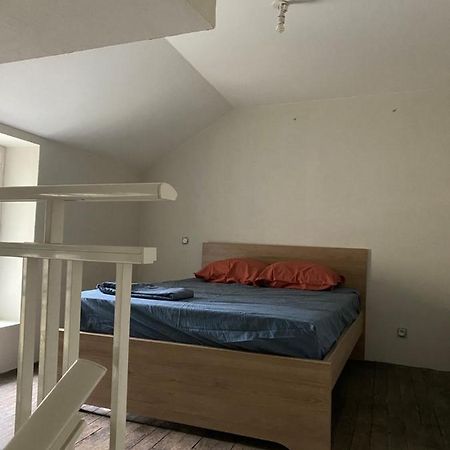 Appartement Calme Centre Ville Historique Ussel  Εξωτερικό φωτογραφία